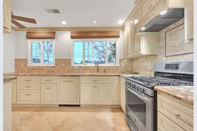 2942 Silva, Lakewood, CA 90712 - Photo 10