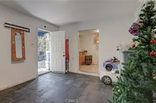 331 W 92nd St, Los Angeles, CA 90003 - Photo 20