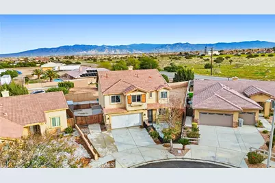 8923 Azalea Springs Road, Oak Hills, CA 92344 - Photo 54