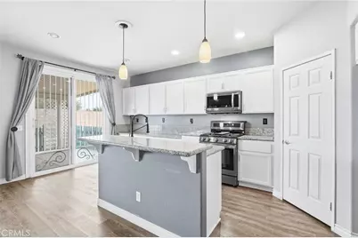 8923 Azalea Springs Road, Oak Hills, CA 92344 - Photo 18