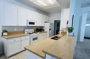 12390 San Dimas St, Victorville, CA 92392 - Photo 6