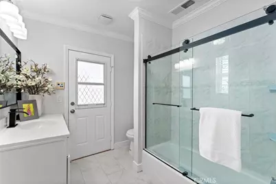 1960 Chariton Street, Los Angeles, CA 90034 - Photo 44