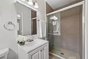 1960 Chariton St, Los Angeles, CA 90034 - Photo 16