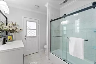 1960 Chariton St, Los Angeles, CA 90034 - Photo 44