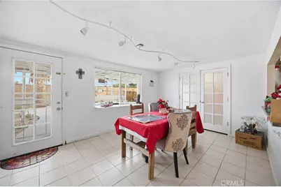 7725 Sahara, 29 Palms MCB, CA 92277 - Photo 8