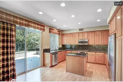 10156 Beachcomber, Moreno Valley, CA 92557 - Photo 6