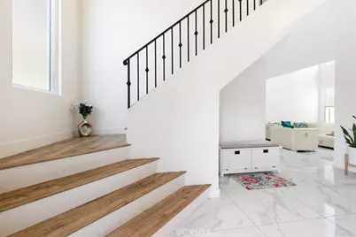 18510 Himalayan Court, Canyon Country, CA 91351 - Photo 4