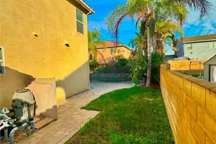 6854 Farmall, Eastvale, CA 92880 - Photo 46