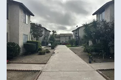 17425 Arrow #25, Fontana, CA 92335 - Photo 2