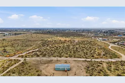 4237 Del Rosa Road, Phelan, CA 92371 - Photo 36