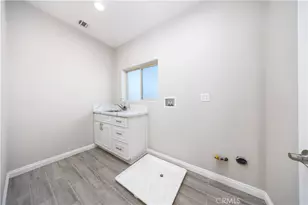 1456 W 11th, Pomona, CA 91766 - Photo 18