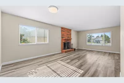 12737 Carob Court, Chino, CA 91710 - Photo 14