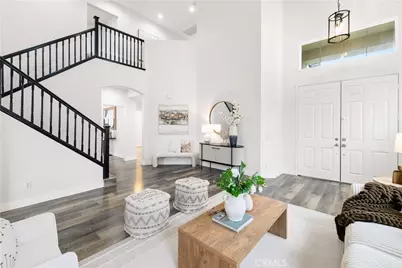 35640 Sainte Foy, Murrieta, CA 92563 - Photo 6