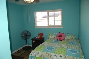 395 S Tamarisk, Rialto, CA 92376 - Photo 8