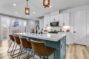 27660 Ensemble Pl, Valencia, CA 91381 - Photo 4