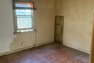 7611 S Hobart, Los Angeles, CA 90047 - Photo 20