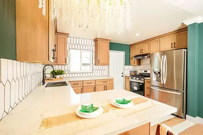 1243 E Almond Avenue, Orange, CA 92866 - Photo 14