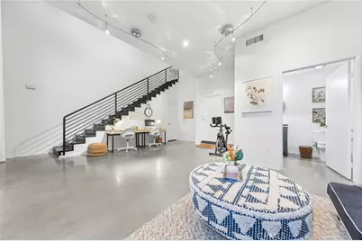 210 N Spurgeon Street, Santa Ana, CA 92701 - Photo 16