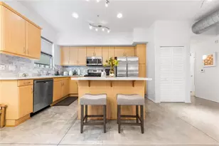 210 N Spurgeon St, Santa Ana, CA 92701 - Photo 34