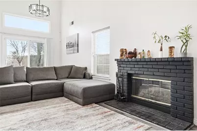 7639 Hillhurst, Riverside, CA 92508 - Photo 10