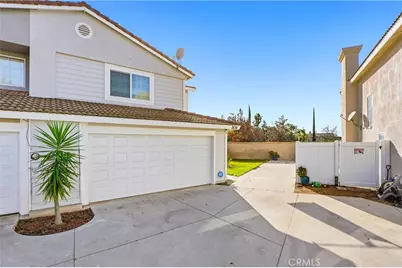 7639 Hillhurst, Riverside, CA 92508 - Photo 2