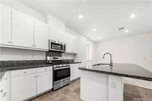 15901 Stresa Ln, Fontana, CA 92336 - Photo 6