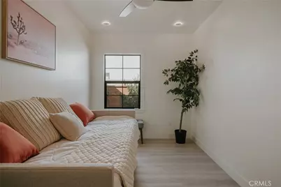 584 N Plymouth Boulevard, Los Angeles, CA 90004 - Photo 34