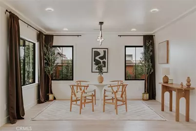 584 N Plymouth Boulevard, Los Angeles, CA 90004 - Photo 16