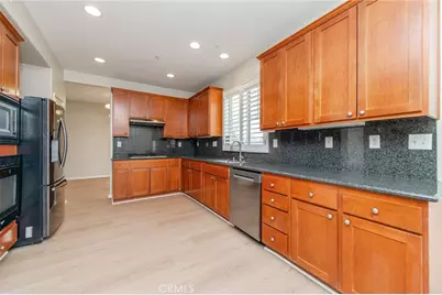 16369 Medinah, Fontana, CA 92336 - Photo 12