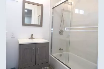 1537 W 60th, Los Angeles, CA 90047 - Photo 10