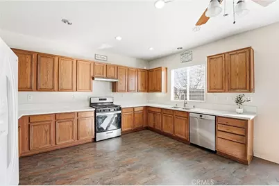 44232 Begonia Street, Lancaster, CA 93535 - Photo 10