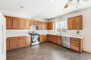 44232 Begonia St, Lancaster, CA 93535 - Photo 10