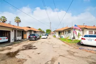 886 E Kingsley Ave, Pomona, CA 91767 - Photo 20