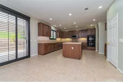 6221 Ruby Crest Way, Jurupa Valley, CA 91752 - Photo 14