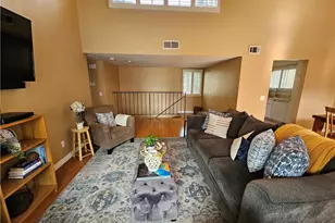 9431 Shadowood Dr, Montclair, CA 91763 - Photo 40