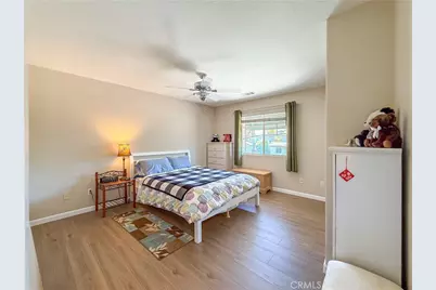 30558 Kentfield Drive, Murrieta, CA 92563 - Photo 16