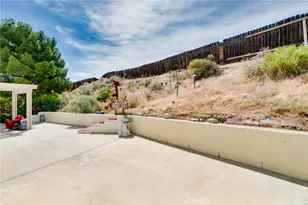 13035 Troy Ct, Victorville, CA 92395 - Photo 18