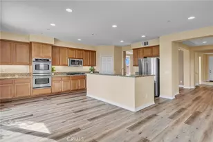 15621 Pisa Ln, Fontana, CA 92336 - Photo 16