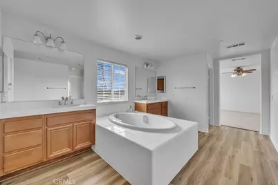 15621 Pisa Lane, Fontana, CA 92336 - Photo 38