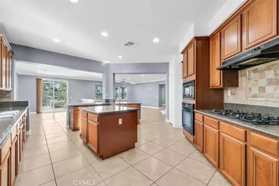 519 Cedarbrook Lane, Corona, CA 92879 - Photo 16