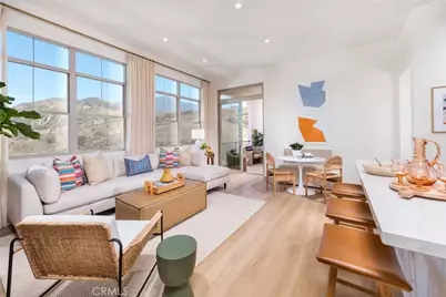 126 Sunnyside, Irvine, CA 92618 - Photo 2