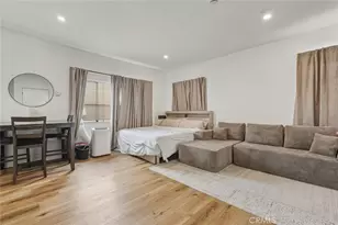 1136 Arapahoe, Los Angeles, CA 90006 - Photo 2