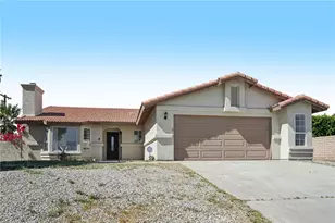 30319 Desert Moon, Thousand Palms, CA 92276 - Photo 2