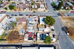 584 E H St, Colton, CA 92324 - Photo 8