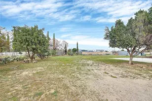 19182 Ash, Bloomington, CA 92316 - Photo 50