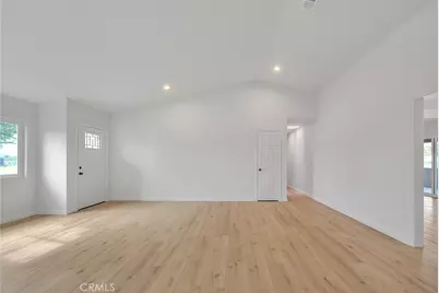 19182 Ash, Bloomington, CA 92316 - Photo 12