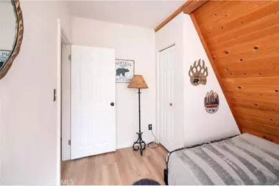 108 E Rainbow Boulevard, Big Bear City, CA 92314 - Photo 34