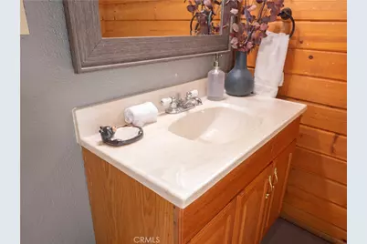 108 E Rainbow Boulevard, Big Bear City, CA 92314 - Photo 18
