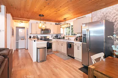 108 E Rainbow Boulevard, Big Bear City, CA 92314 - Photo 12