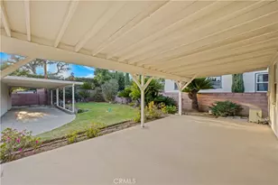 1905 Kenneth Way, Pasadena, CA 91103 - Photo 20